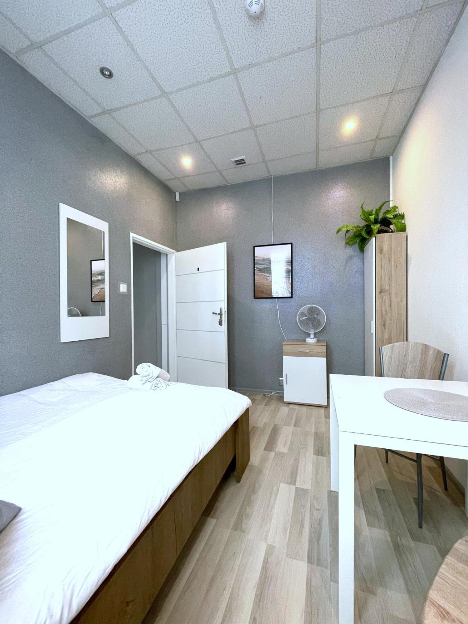 Keja Rooms - Pokoje Noclegi W Centrum Gdyni Гдыня Экстерьер фото