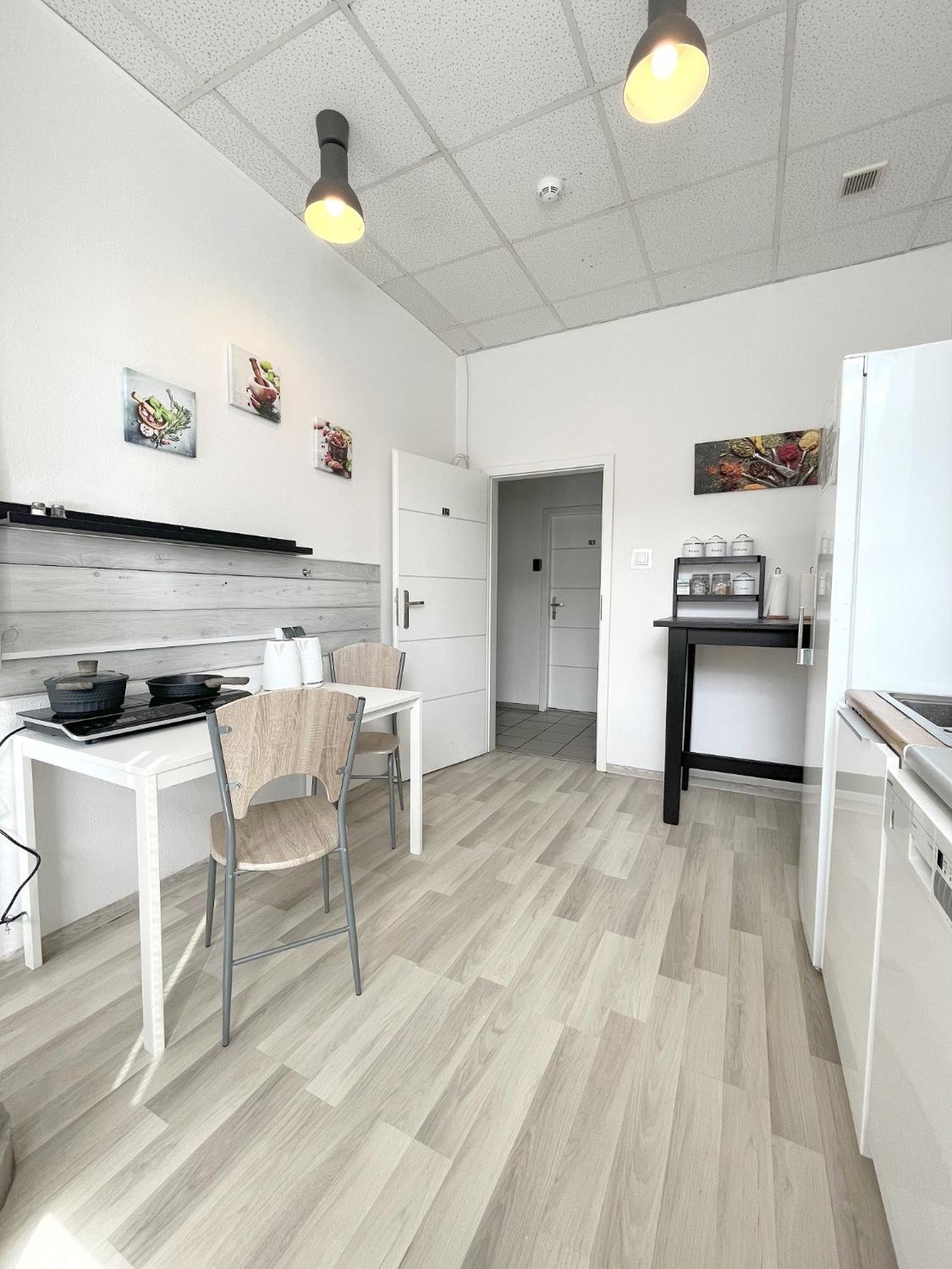 Keja Rooms - Pokoje Noclegi W Centrum Gdyni Гдыня Экстерьер фото